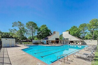 13006 Waldemere Dr in Houston, TX - Building Photo - Building Photo