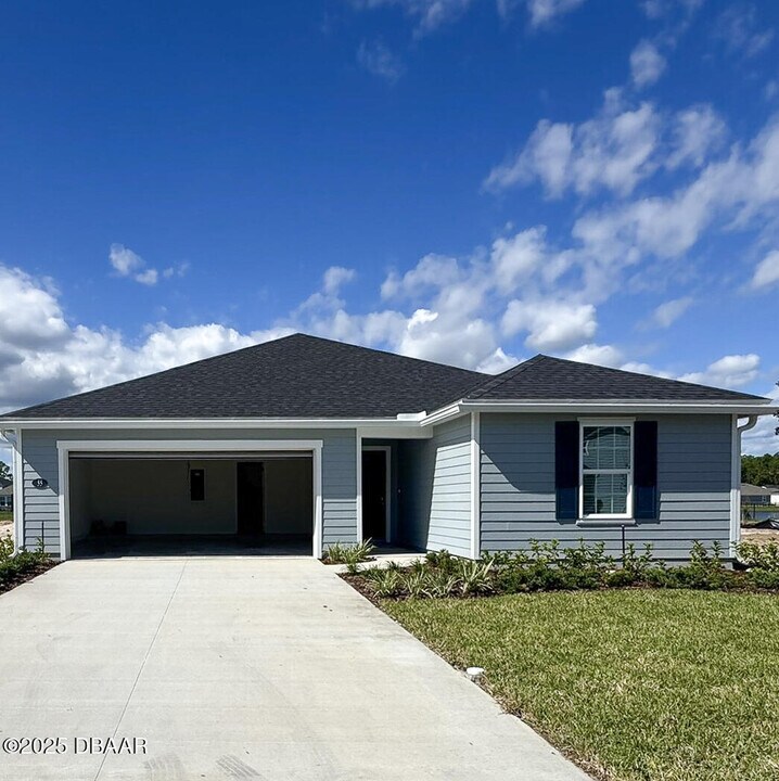55 Signet Cir in Flagler Beach, FL - Building Photo