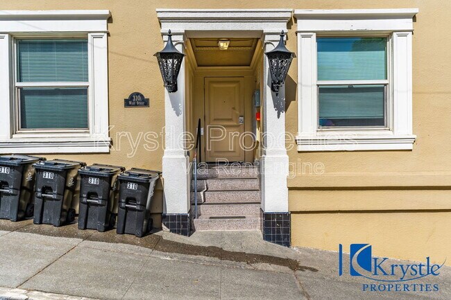 310 West St-Unit -9 in Crockett, CA - Foto de edificio - Building Photo