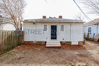 103 Comer St photo'