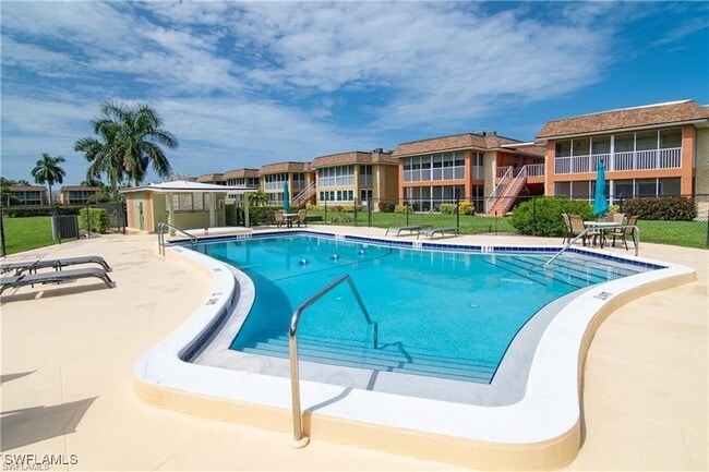 1400 Pompei Ln, Unit 21 in Naples, FL - Building Photo - Building Photo