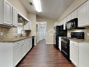 102 Kathryns Ct in Savannah, GA - Foto de edificio - Building Photo