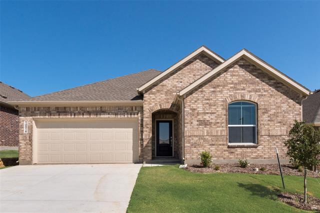 10016 Pentro Pkwy in Providence Village, TX - Building Photo