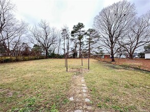 126 Bunker Hill Rd in Fayetteville, NC - Building Photo - Building Photo