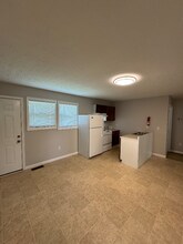 511 Jackson St-Unit -Apt. C in Bowling Green, KY - Building Photo - Building Photo