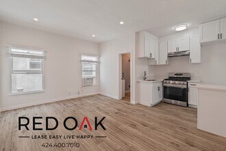 400 N Coronado St in Los Angeles, CA - Building Photo - Building Photo
