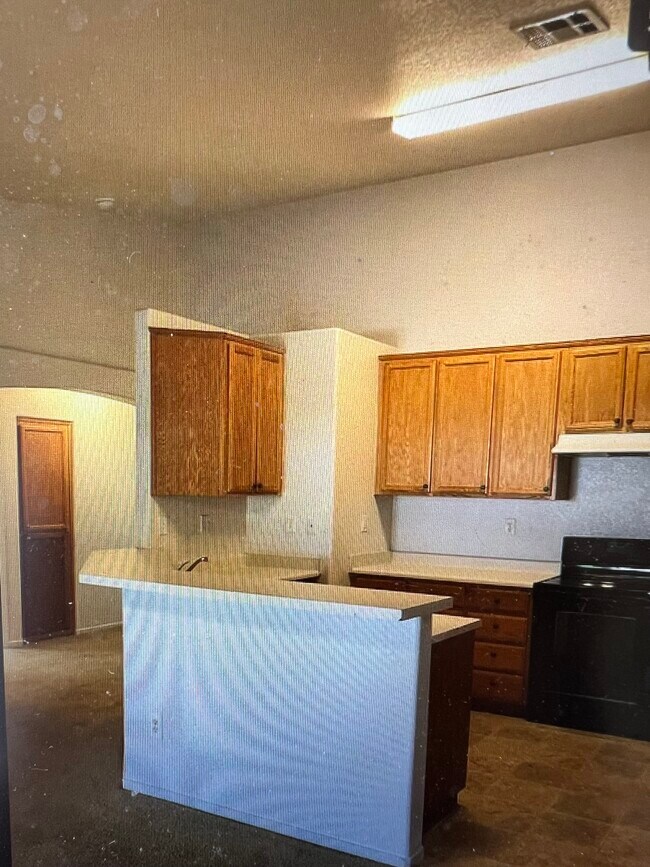 3184 Pearl Ave in San Jose, CA - Building Photo - Building Photo