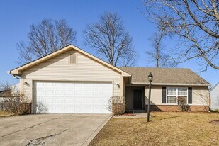 2946 Hazelview Ln in Indianapolis, IN - Building Photo