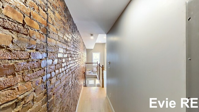 30 Hano St, Unit 30 in Boston, MA - Building Photo - Building Photo