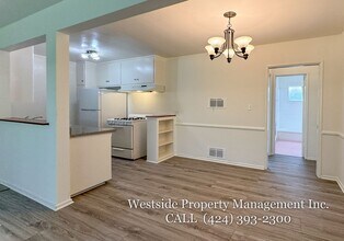 145 N La Peer Dr in West Hollywood, CA - Building Photo - Building Photo