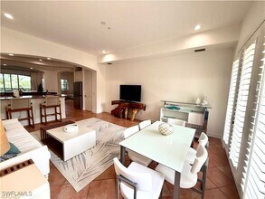 2659 Bolero Dr in Naples, FL - Building Photo - Building Photo