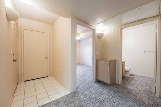 1908 Tierra Vista Dr in Las Vegas, NV - Building Photo - Building Photo