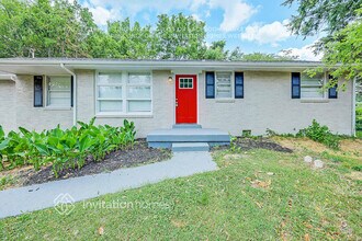 562 Whispering Hills Dr in Nashville, TN - Building Photo - Building Photo