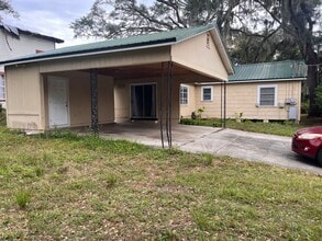 1101 N Burton St in Plant City, FL - Building Photo - Building Photo