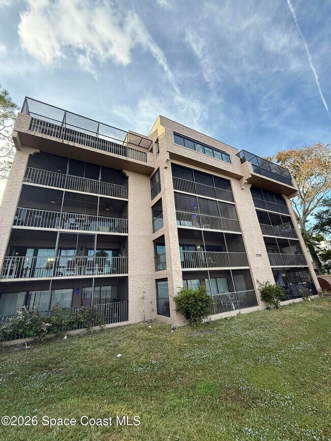 1540 Riverside Dr in Titusville, FL - Building Photo - Building Photo