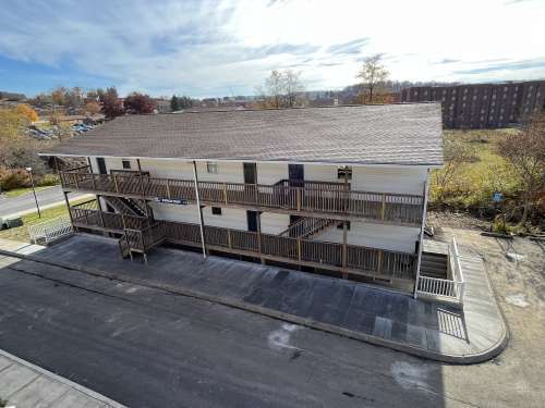 property at 6 Bob Cat Ct