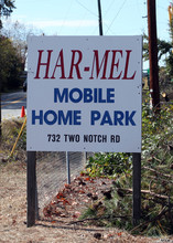 Har-Mel Mobile Home Park in Lexington, SC - Foto de edificio - Building Photo