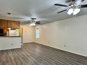 10768 Kiamichi Dr in Tyler, TX - Building Photo - Building Photo