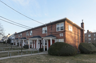 55 Nassau Place Apartments