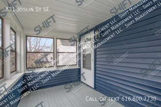831 Joslin St SE in Grand Rapids, MI - Building Photo - Building Photo