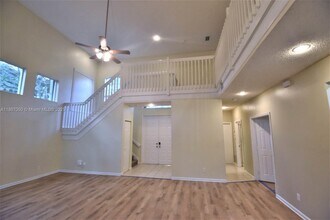 6161 NW 58th Way in Parkland, FL - Building Photo - Building Photo