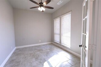 531 Harvest Grove Dr in Waxahachie, TX - Building Photo - Building Photo