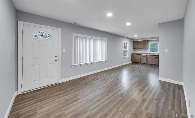 property at 20450 Midway Ave