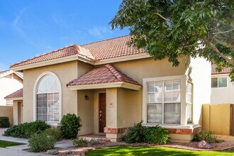 3805 E Ironwood Dr in Phoenix, AZ - Foto de edificio - Building Photo