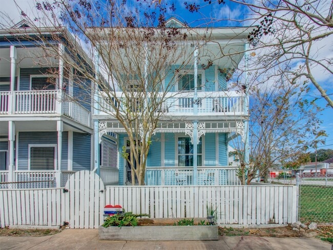 property at 3304 Avenue Q