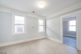 51 Maple St in Garfield, NJ - Building Photo - Building Photo