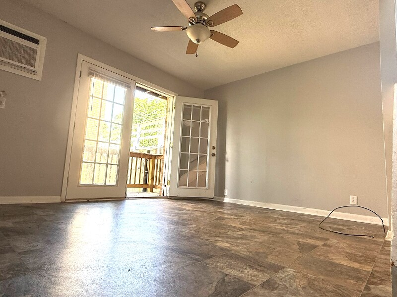 137 Hendricks Blvd in Chattanooga, TN - Building Photo