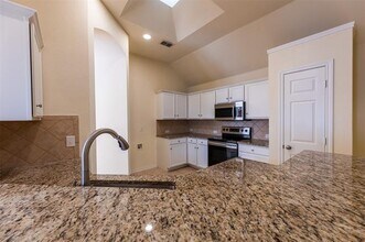 4529 Aspen Glen Rd in Plano, TX - Foto de edificio - Building Photo
