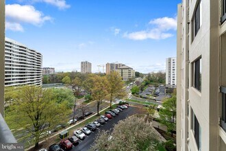 6300 Stevenson Ave in Alexandria, VA - Building Photo - Building Photo