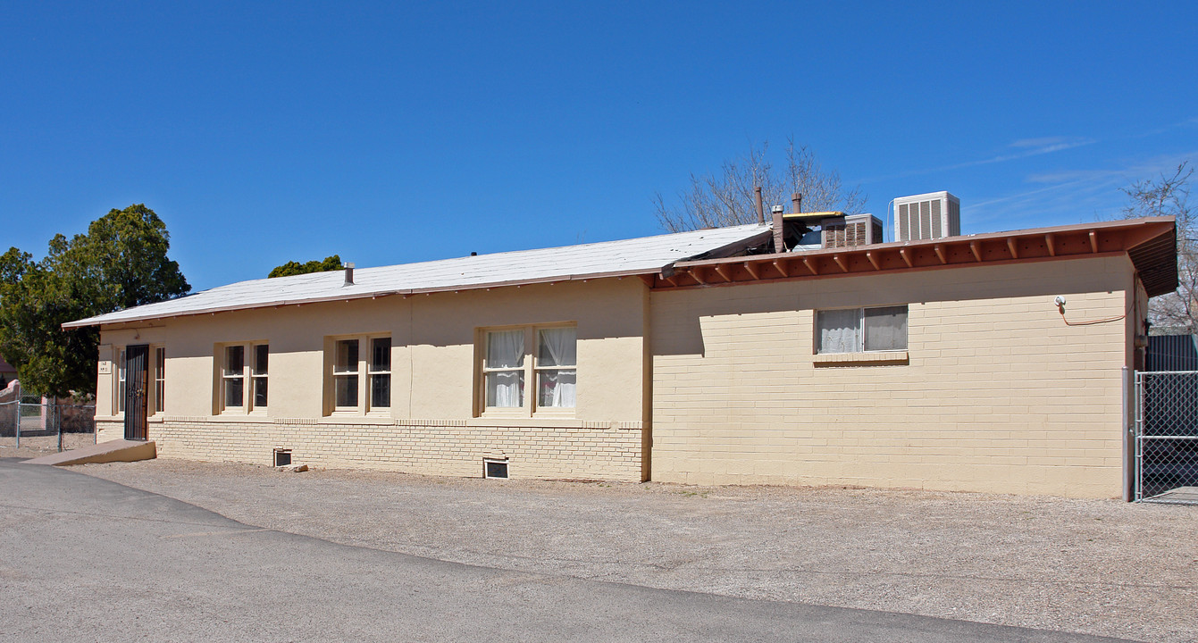 148 S Glenwood St in El Paso, TX - Foto de edificio