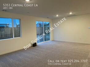 5353 Central Coast Ln in Antioch, CA - Building Photo - Building Photo