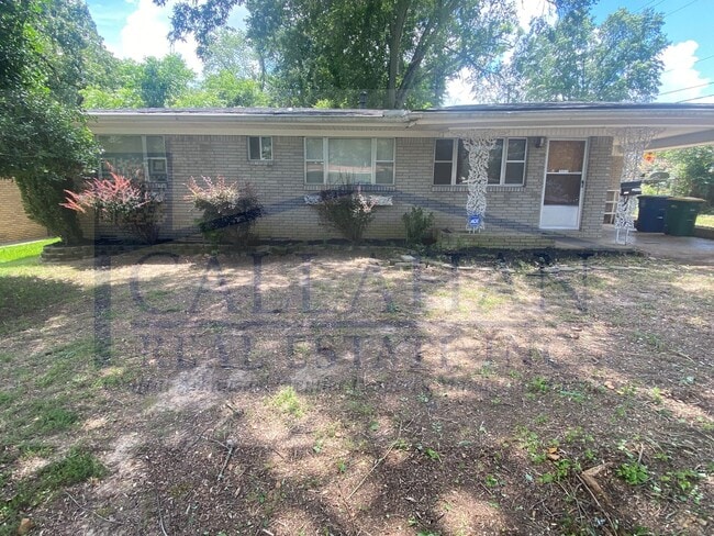 property at 422 W 53rd St