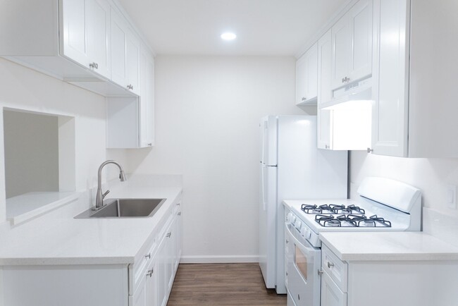1811 J Ave in National City, CA - Building Photo - Building Photo