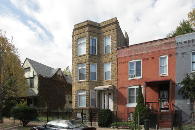 4340 S Berkeley Ave in Chicago, IL - Foto de edificio - Building Photo