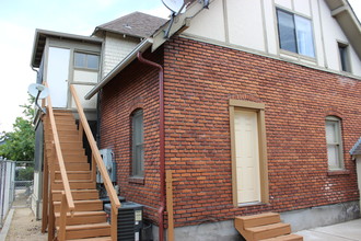 342 Roberts St in Reno, NV - Building Photo - Building Photo