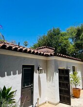 1360 E Valley Rd in Montecito, CA - Building Photo - Building Photo