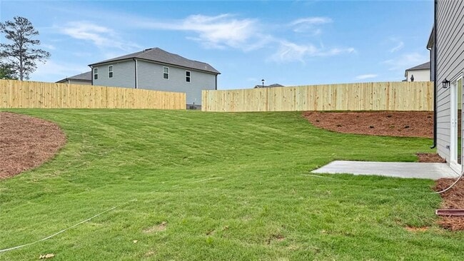 104 Red Maple Wy in Adairsville, GA - Building Photo - Building Photo