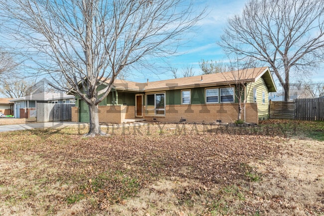 3240 S Custer Ave in Wichita, KS - Building Photo - Building Photo