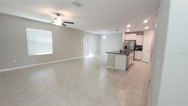 14430 English Lavender Dr in Wimauma, FL - Building Photo - Building Photo