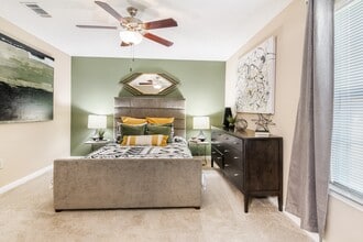 Crossgates Apartment Homes in Starkville, MS - Building Photo - Building Photo