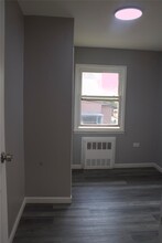 2092 Canarsie Rd in Brooklyn, NY - Building Photo - Building Photo