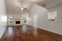 13808 Hollowgreen Dr photo'