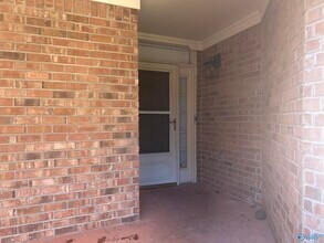 2012 Fairway Hills Dr in Huntsville, AL - Building Photo - Building Photo