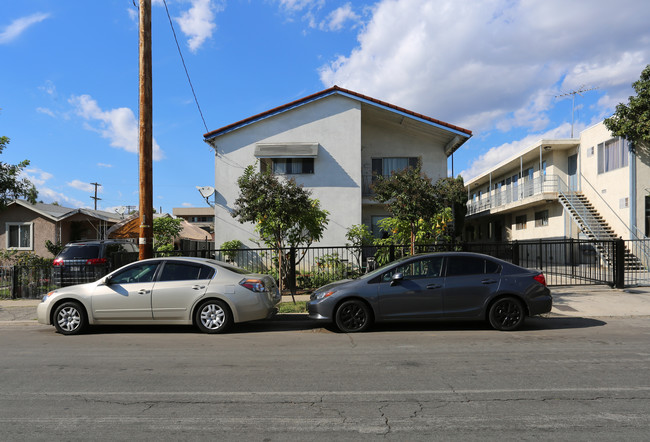 3311-3313 Andrita St in Los Angeles, CA - Building Photo - Building Photo