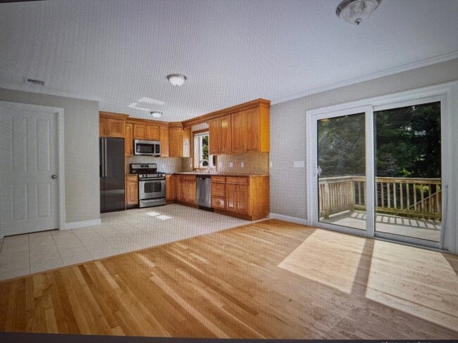 property at 323 Commercial St