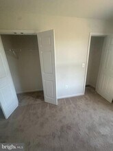 15715 John Diskin Cir in Woodbridge, VA - Building Photo - Building Photo